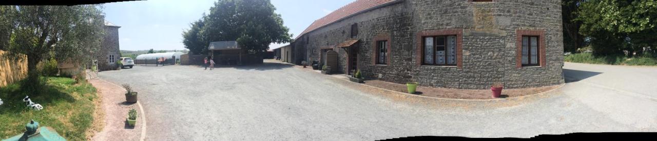 Le Loup Dans La Bergerie Bed & Breakfast Montmartin-sur-Mer Exterior photo
