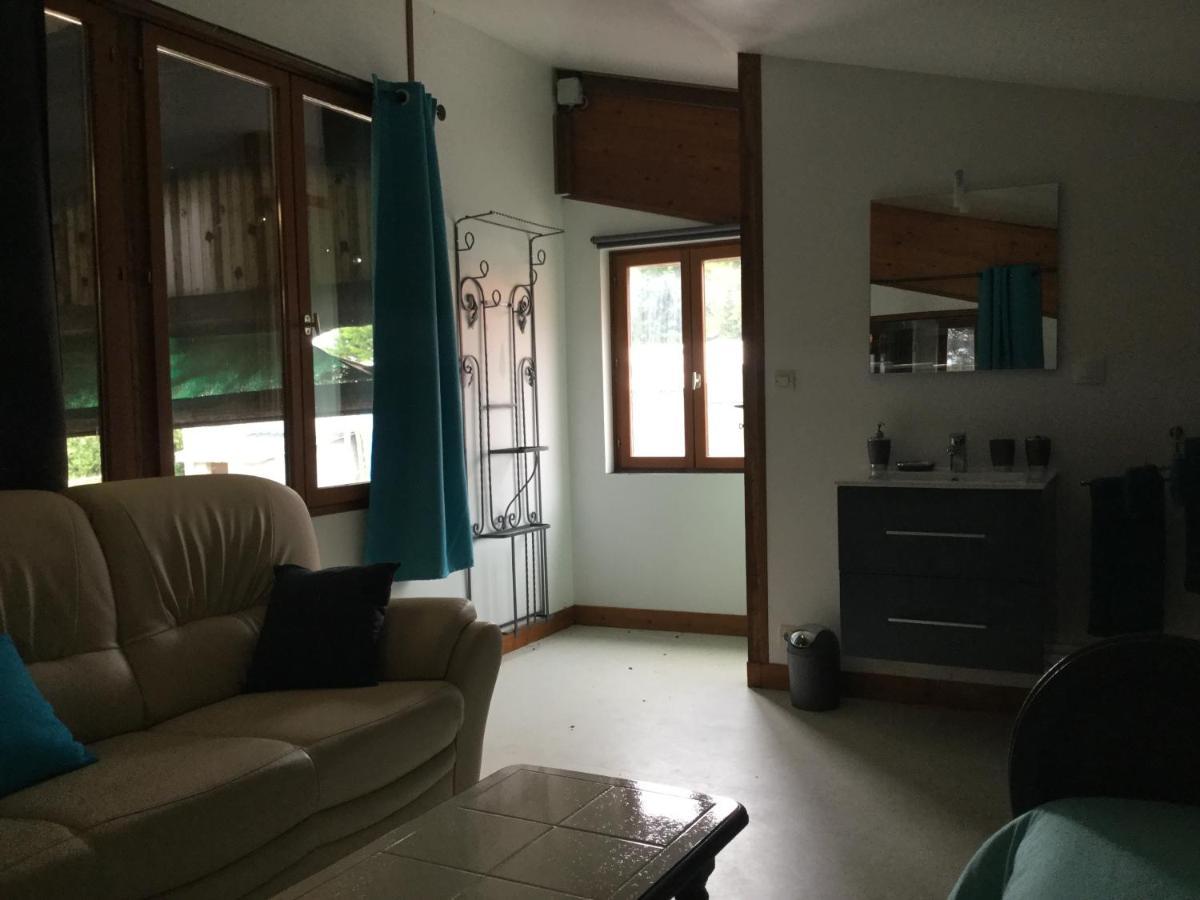 Le Loup Dans La Bergerie Bed & Breakfast Montmartin-sur-Mer Exterior photo